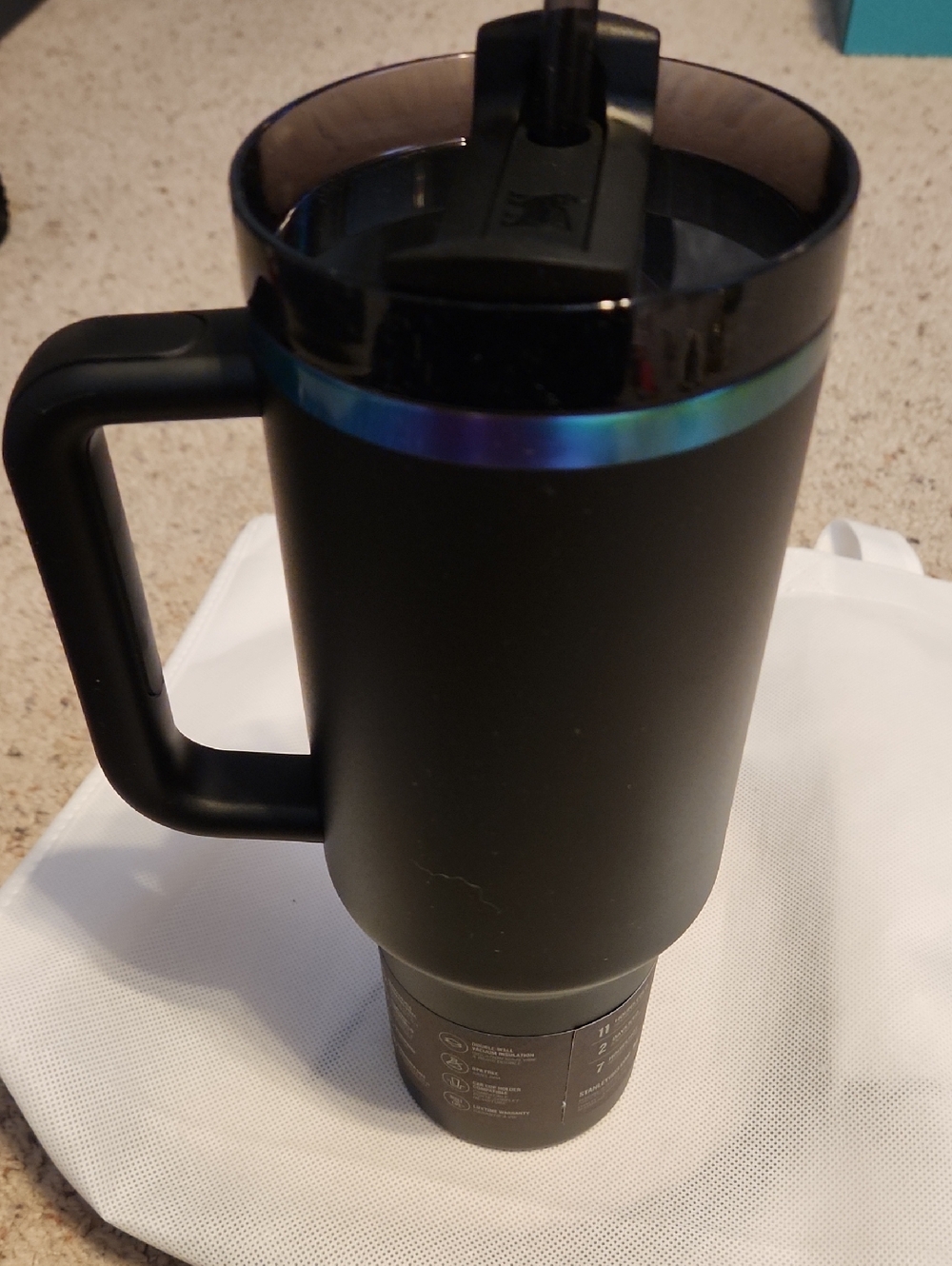 Stanley The Flowstate Quencher Tumbler 40 Oz Black Chroma Collection NEW - Picture 5 of 6